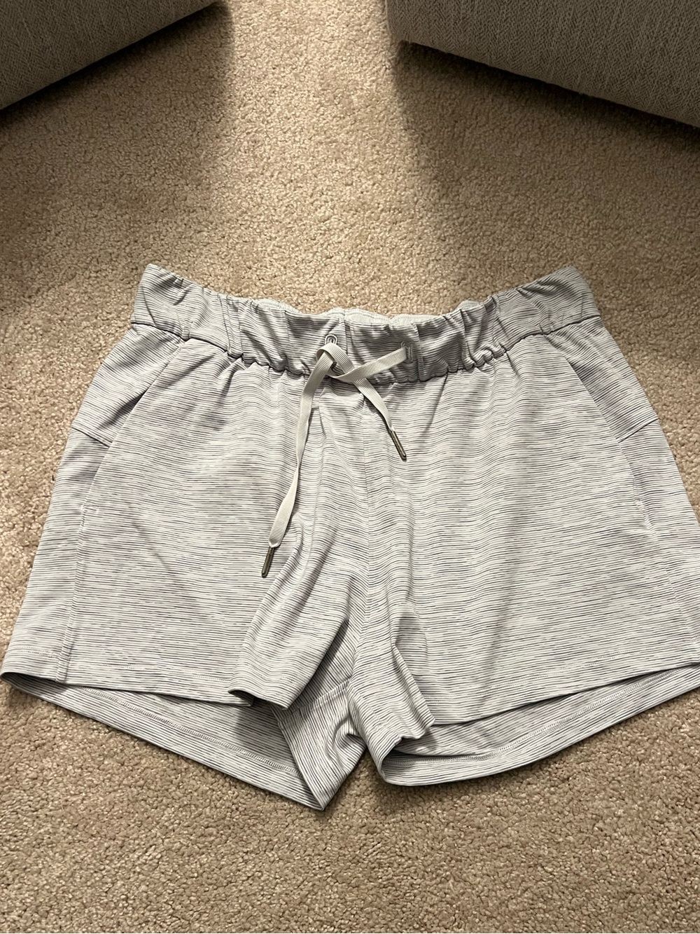 Lululemon On The Fly Short 2.5” inseam
